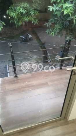 Dijual Hunian Rumah Terawat 3 KT di Cibubur, Jakarta Timur Dijual Hunian Rumah Terawat 3 KT di Cibubur, Jakarta Timur