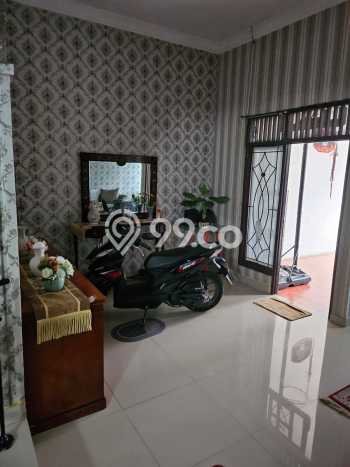 Rumah Modern 5 KT di Cibubur Jakarta Timur Unfurnished Rumah Modern 5 KT di Cibubur Jakarta Timur Unfurnished