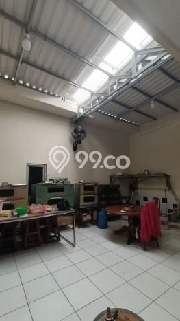 Ruko Dijual di Jakarta Timur LT 204m2 & LB 250m2 Lokasi Terbaik! Ruko Dijual di Jakarta Timur LT 204m2 & LB 250m2 Lokasi Terbaik!