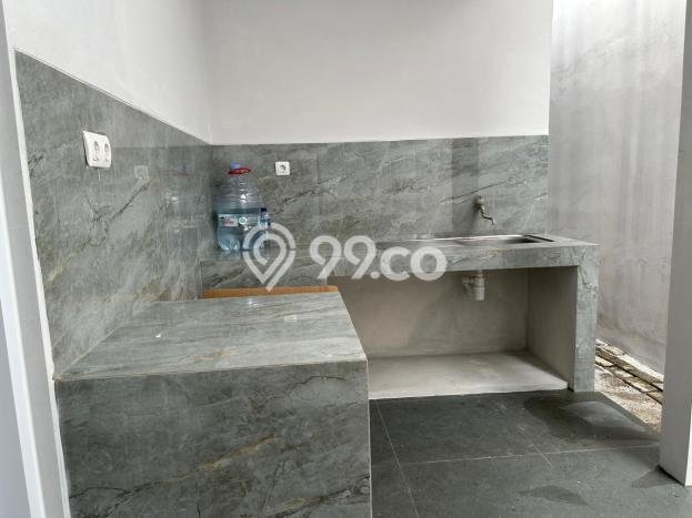 Jual Rumah Modern 2 KT di Kota Wisata, Jakarta Timur Jual Rumah Modern 2 KT di Kota Wisata, Jakarta Timur