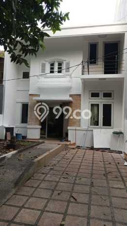 Dijual Hunian Rumah Terawat 3 KT di Cibubur, Jakarta Timur Dijual Hunian Rumah Terawat 3 KT di Cibubur, Jakarta Timur