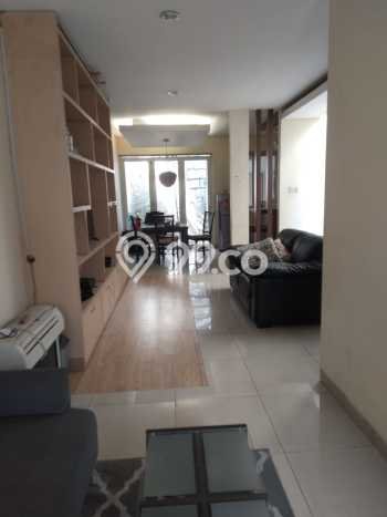 Rumah Modern 4 KT di Cibubur Jakarta Timur Unfurnished Rumah Modern 4 KT di Cibubur Jakarta Timur Unfurnished