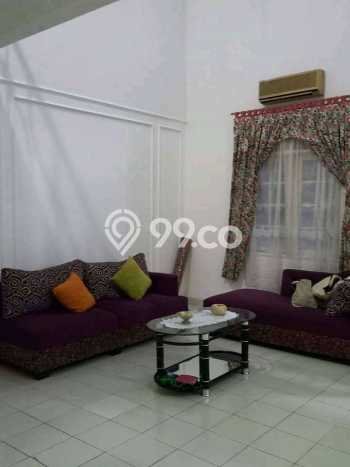 Rumah Modern 4 Kamar LT 250m2 di Kota Wisata Rumah Modern 4 Kamar LT 250m2 di Kota Wisata