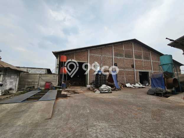 Gudang Lokasi Strategis di Tigaraksa, Luas 3500m2m², Jalan Utama Gudang Lokasi Strategis di Tigaraksa, Luas 3500m2m², Jalan Utama