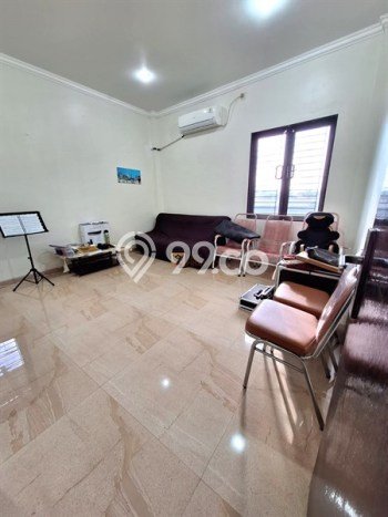 JUAL CEPAT! Rumah Siap Huni Lokasi Premium Duri Kepa, Luas 404m2m² Bangunan 700m2m² JUAL CEPAT! Rumah Siap Huni Lokasi Premium Duri Kepa, Luas 404m2m² Bangunan 700m2m²