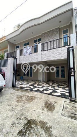 Dijual Rumah Premium dengan Fasilitas Sekitar Komplit di Sawah Besar, Jakarta Pusat Dijual Rumah Premium dengan Fasilitas Sekitar Komplit di Sawah Besar, Jakarta Pusat