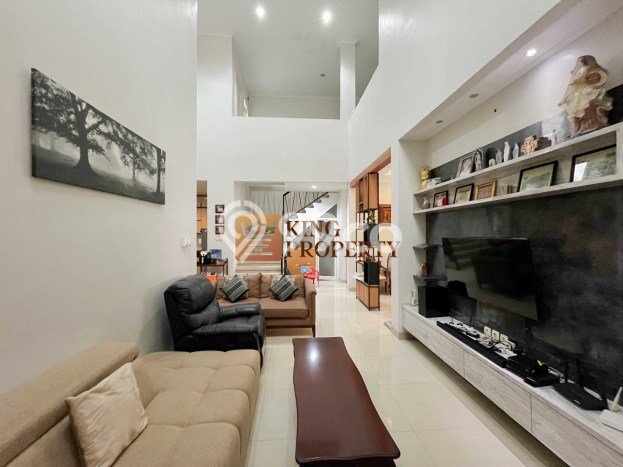 Jual Rumah Luas Elegan Dengan View Eksklusif di Duri Kepa, Jakarta Barat Jual Rumah Luas Elegan Dengan View Eksklusif di Duri Kepa, Jakarta Barat