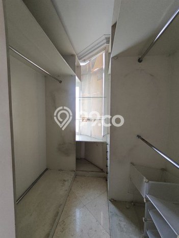 Siap Huni Apartemen di Jakarta Barat 2 Kamar & 2 Kamar Mandi, Luas 18m2 Siap Huni Apartemen di Jakarta Barat 2 Kamar & 2 Kamar Mandi, Luas 18m2