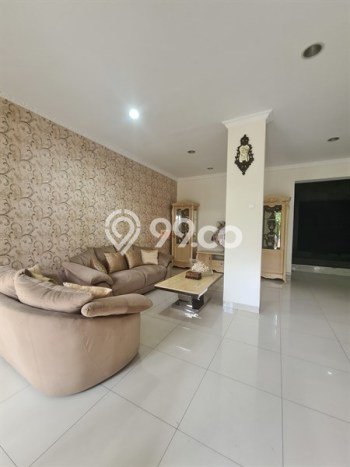 Disewakan! Rumah 3 Kamar Tidur &
3 Kamar Mandi di Puri Mansion, Jakarta Barat Disewakan! Rumah 3 Kamar Tidur &
3 Kamar Mandi di Puri Mansion, Jakarta Barat