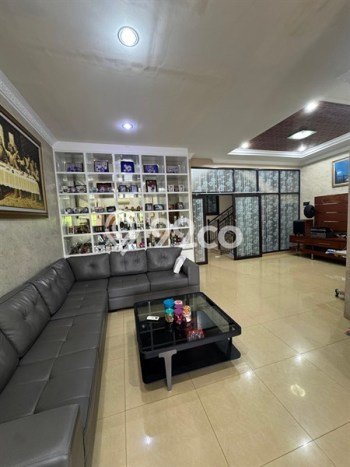 For Sale Rumah Elit Exclusive di Kebon Jeruk, Jakarta Barat For Sale Rumah Elit Exclusive di Kebon Jeruk, Jakarta Barat