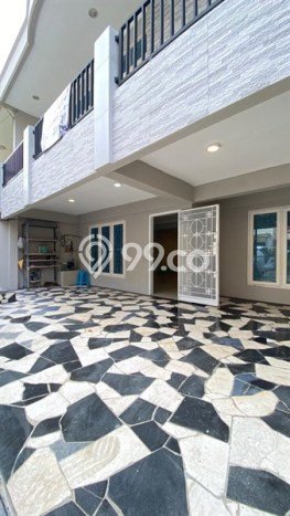 Dijual Rumah Premium dengan Fasilitas Sekitar Komplit di Sawah Besar, Jakarta Pusat Dijual Rumah Premium dengan Fasilitas Sekitar Komplit di Sawah Besar, Jakarta Pusat