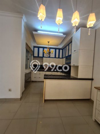 Rumah Disewakan Jakarta Barat LT 150m2 LB 260m2 Kawasan Puri Mansion Rumah Disewakan Jakarta Barat LT 150m2 LB 260m2 Kawasan Puri Mansion