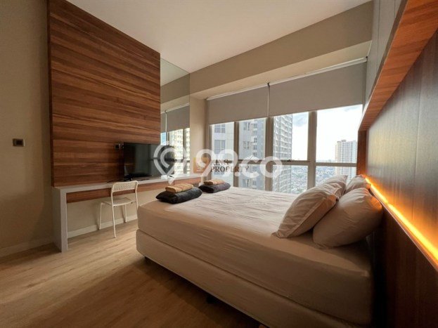 Apartemen Strategis 135m2 di Taman Anggrek Jakarta Barat 3 Bedroom Apartemen Strategis 135m2 di Taman Anggrek Jakarta Barat 3 Bedroom