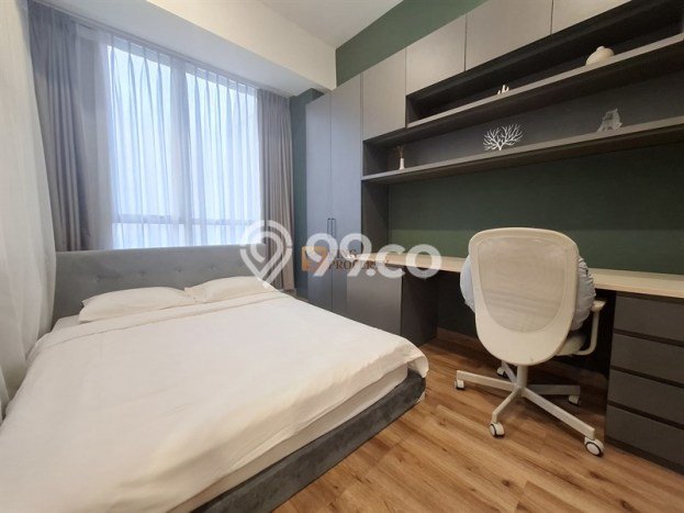 HOT DEAL! Apartemen Kawasan Central Park, Jakarta Barat, 2 KT, Luas 99m², Bisa Segera Ditempati HOT DEAL! Apartemen Kawasan Central Park, Jakarta Barat, 2 KT, Luas 99m², Bisa Segera Ditempati
