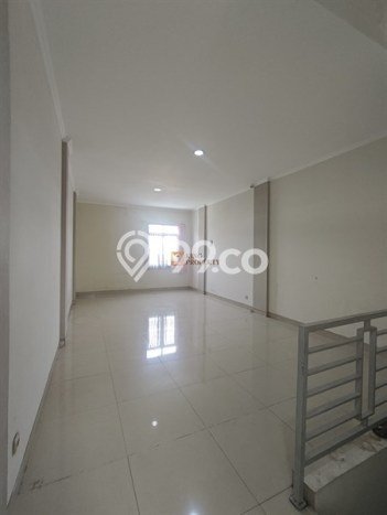 Unit Ruko Dijual di Jakarta Barat LT 56m2 & LB 140m2 Unit Ruko Dijual di Jakarta Barat LT 56m2 & LB 140m2