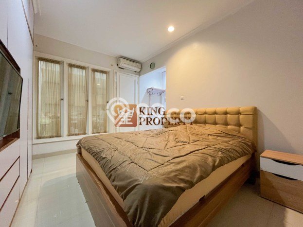 Jual Rumah Luas Elegan Dengan View Eksklusif di Duri Kepa, Jakarta Barat Jual Rumah Luas Elegan Dengan View Eksklusif di Duri Kepa, Jakarta Barat