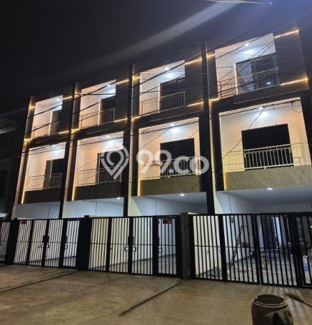 Rumah Luxury Modern Siap Huni di Tanjung Duren Jakarta Barat Rumah Luxury Modern Siap Huni di Tanjung Duren Jakarta Barat
