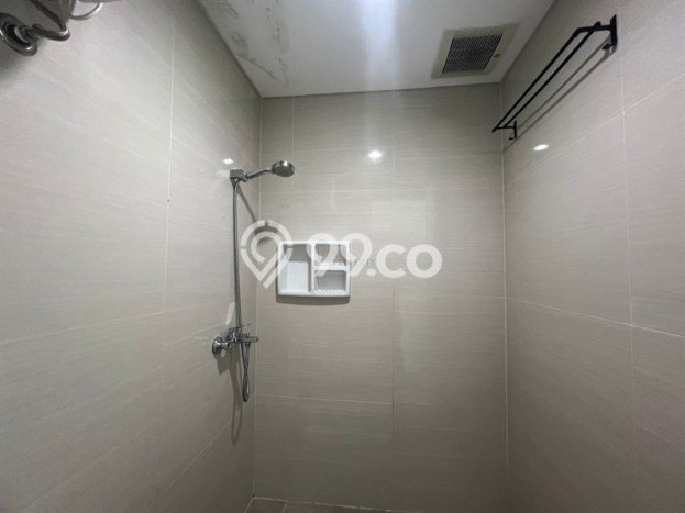 Apartemen Disewakan 2 Kamar Murah Siap Huni di Jakarta Barat, Luas 62m2 Apartemen Disewakan 2 Kamar Murah Siap Huni di Jakarta Barat, Luas 62m2