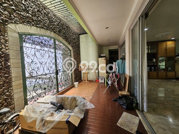 Rumah 4 Kamar Harga Terjangkau di Tanjung Duren, Jakarta Barat Rumah 4 Kamar Harga Terjangkau di Tanjung Duren, Jakarta Barat
