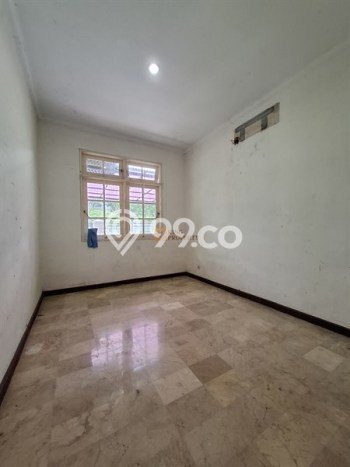 Rumah Elit Modern Tanpa Renovasi di Kuningan Jakarta Selatan Rumah Elit Modern Tanpa Renovasi di Kuningan Jakarta Selatan