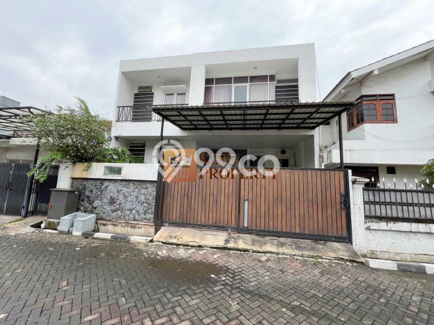 Jual Rumah Luas Elegan Dengan View Eksklusif di Duri Kepa, Jakarta Barat Jual Rumah Luas Elegan Dengan View Eksklusif di Duri Kepa, Jakarta Barat