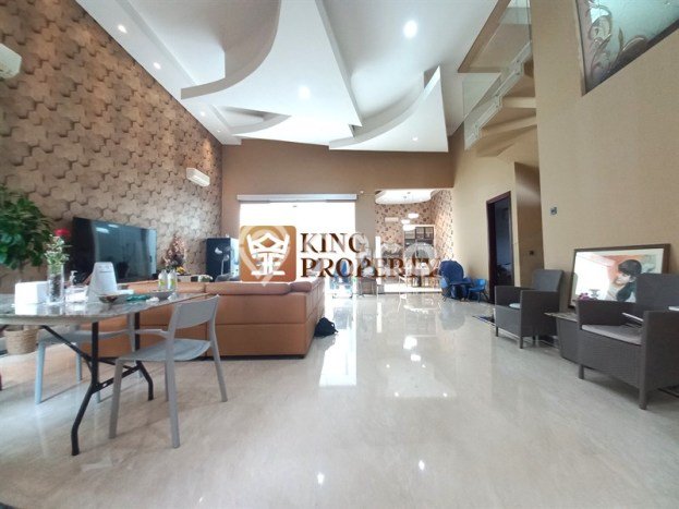 Rumah Terawat LT 273m2m² / LB 480m2m² di Lokasi Premium , Jakarta Barat Rumah Terawat LT 273m2m² / LB 480m2m² di Lokasi Premium , Jakarta Barat