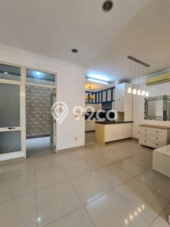 Rumah Disewakan Jakarta Barat LT 150m2 LB 260m2 Kawasan Puri Mansion Rumah Disewakan Jakarta Barat LT 150m2 LB 260m2 Kawasan Puri Mansion