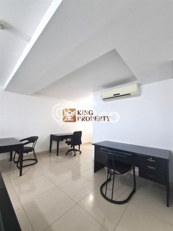 Unit Kantor Disewakan di Grogol di Area Ramai & Strategis Unit Kantor Disewakan di Grogol di Area Ramai & Strategis