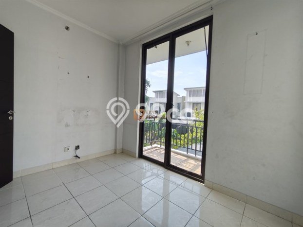 HUNIAN EKSKLUSIF! Rumah area , 3 KM, Design Minimalis, LT 136m2m² Bangunan 270m2m² HUNIAN EKSKLUSIF! Rumah area , 3 KM, Design Minimalis, LT 136m2m² Bangunan 270m2m²