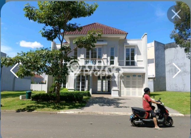 Hunian Mewah LB 203m2 Siap Pakai Desain Elegan di Gading Serpong, Tangerang Hunian Mewah LB 203m2 Siap Pakai Desain Elegan di Gading Serpong, Tangerang