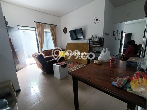 Dijual Rumah 5 Kamar Lokasi Strategis Nyaman dan Strategis di Manahan Dijual Rumah 5 Kamar Lokasi Strategis Nyaman dan Strategis di Manahan