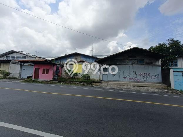 Gudang Dijual di Prime Area Surakarta Luas 1000m2 Gudang Dijual di Prime Area Surakarta Luas 1000m2
