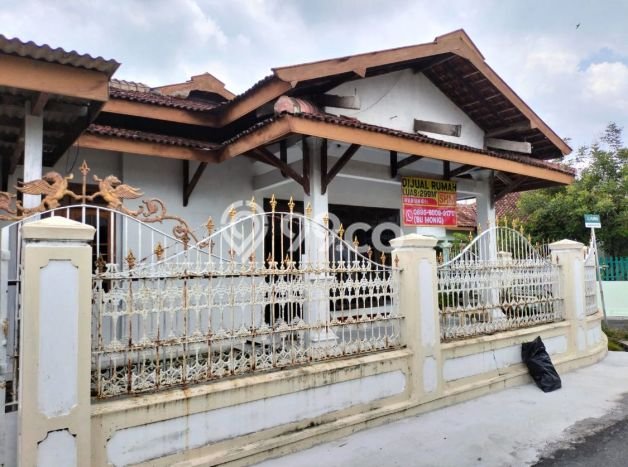 Rumah Modern Cantik 3 Kamar Bisa Langsung Pindah di Karanganyar Rumah Modern Cantik 3 Kamar Bisa Langsung Pindah di Karanganyar