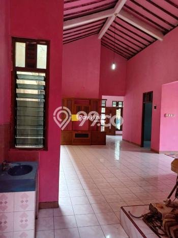 Hunian Cantik Minimalis Lb 170m2 di Banjarsari, Surakarta Hunian Cantik Minimalis Lb 170m2 di Banjarsari, Surakarta