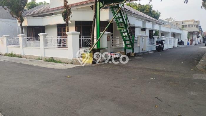 Rumah Mewah Siap Huni LT 388m2 di Colomadu, Karanganyar Rumah Mewah Siap Huni LT 388m2 di Colomadu, Karanganyar