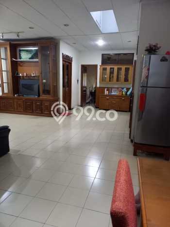 Hunian Elit LB 185m2 Siap Huni Desain Elegan di Pakuwon City, Surabaya Hunian Elit LB 185m2 Siap Huni Desain Elegan di Pakuwon City, Surabaya