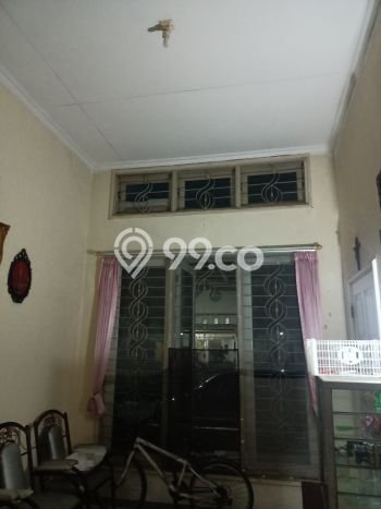 Jual Rumah Eksklusif 3 KT di Pakuwon City, Surabaya Jual Rumah Eksklusif 3 KT di Pakuwon City, Surabaya