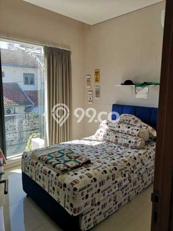 Rumah Modern 4 KT LT 91m2 di Pakuwon City Rumah Modern 4 KT LT 91m2 di Pakuwon City