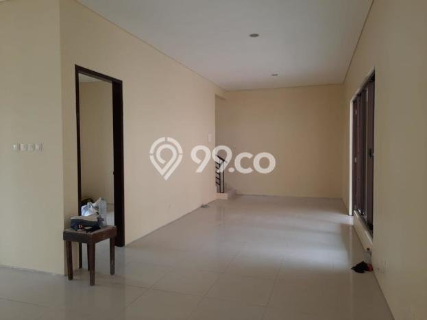 Rumah Disewakan Surabaya LT 180m2 LB 200m2 Kawasan Pakuwon City Rumah Disewakan Surabaya LT 180m2 LB 200m2 Kawasan Pakuwon City