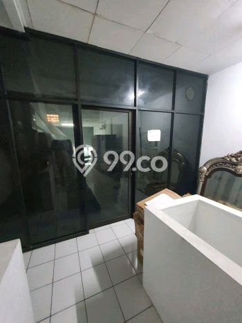 Ruko Bagus Dijual LB 304m2 Lokasi Strategis Jakarta Barat Area Cocok untuk Bisnis Ruko Bagus Dijual LB 304m2 Lokasi Strategis Jakarta Barat Area Cocok untuk Bisnis