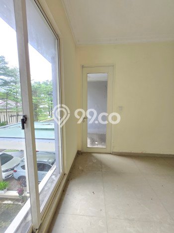 Rumah Mewah LB 392m2 Siap Pakai Desain Elegan di Alam Sutera, Tangerang Rumah Mewah LB 392m2 Siap Pakai Desain Elegan di Alam Sutera, Tangerang