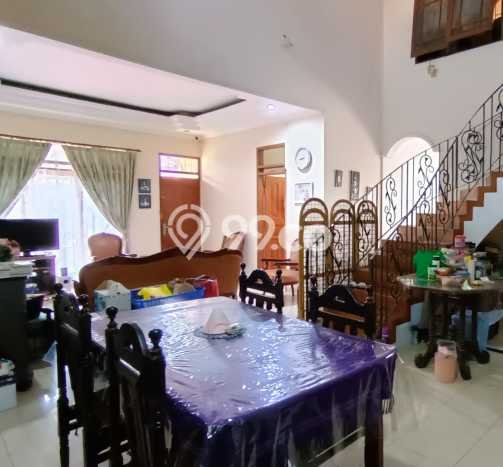 Jual Rumah Mewah Megah Dengan View Cantik di Sarijadi, Bandung Jual Rumah Mewah Megah Dengan View Cantik di Sarijadi, Bandung
