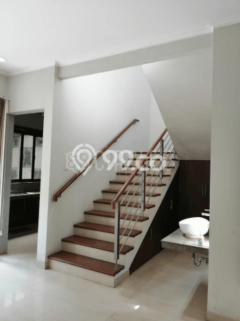 Rumah Elit Modern Tanpa Renovasi di Pondok Hijau Bandung Rumah Elit Modern Tanpa Renovasi di Pondok Hijau Bandung