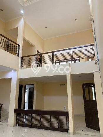 For Sale! Luxury House LT 325m2 Desain Modern di Setra Indah For Sale! Luxury House LT 325m2 Desain Modern di Setra Indah