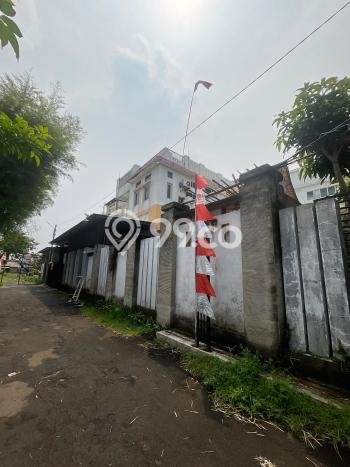 Ready to Use! Premium House LT 250m2 Desain Modern di Perwira Ready to Use! Premium House LT 250m2 Desain Modern di Perwira