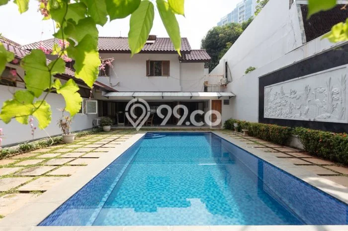 For Sale! Luxury House LT 690m2 Desain Elegan di Radio Dalam For Sale! Luxury House LT 690m2 Desain Elegan di Radio Dalam