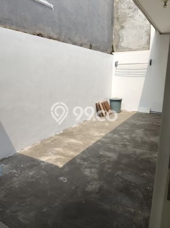 Rumah Minimalis 2 KT di Suvarna Sutera Tangerang Rumah Minimalis 2 KT di Suvarna Sutera Tangerang