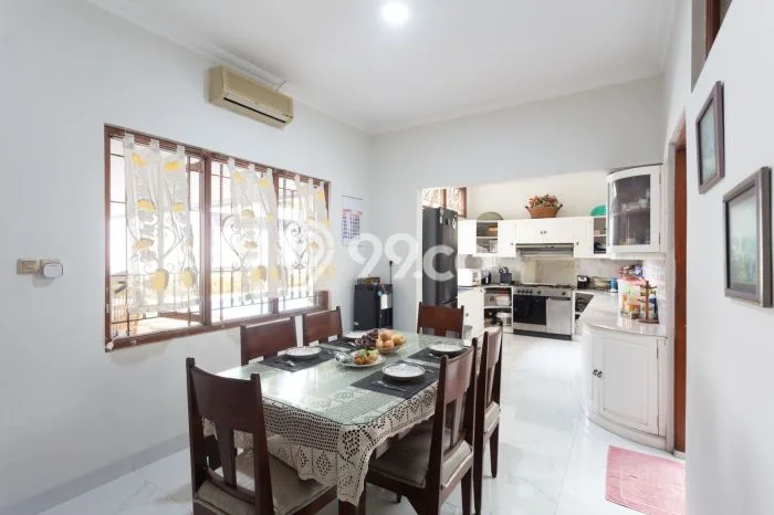 For Sale! Luxury House LT 690m2 Desain Elegan di Radio Dalam For Sale! Luxury House LT 690m2 Desain Elegan di Radio Dalam