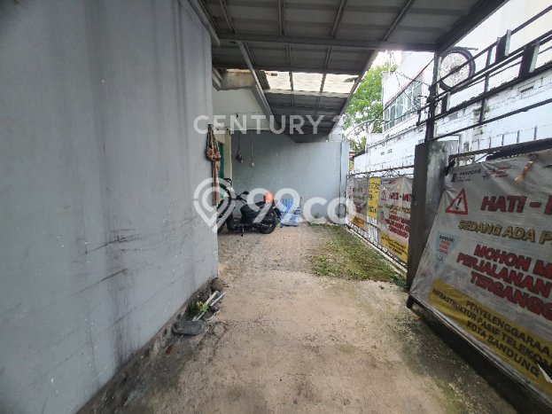 RARE UNIT! Rumah kawasan Ciateul, 3 KT, View Kota, Luas 100m2m² Bangunan 130m2m² RARE UNIT! Rumah kawasan Ciateul, 3 KT, View Kota, Luas 100m2m² Bangunan 130m2m²