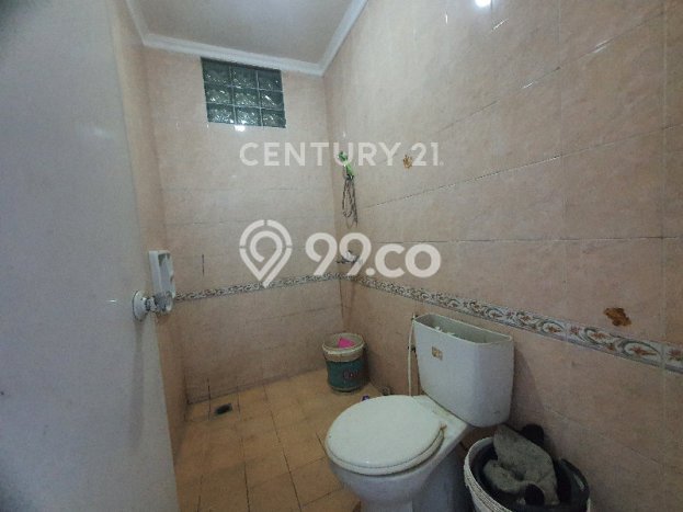 RARE UNIT! Rumah kawasan Ciateul, 3 KT, View Kota, Luas 100m2m² Bangunan 130m2m² RARE UNIT! Rumah kawasan Ciateul, 3 KT, View Kota, Luas 100m2m² Bangunan 130m2m²